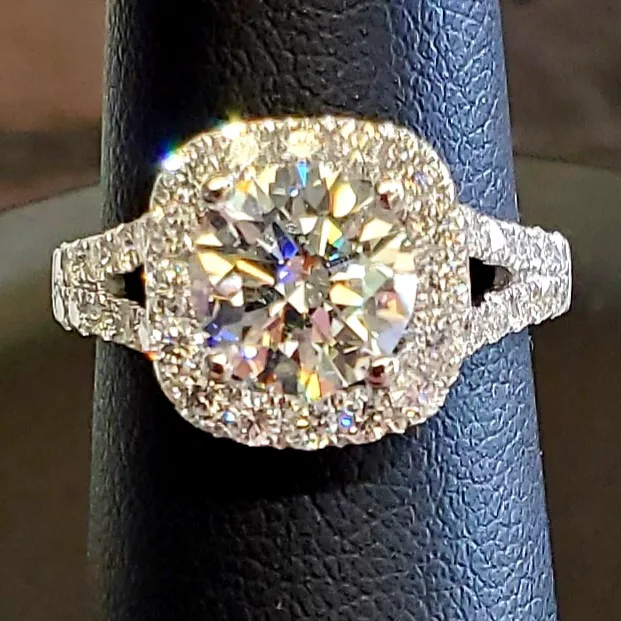 Belaggio Jewelers 4