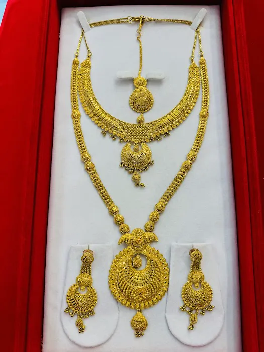 Mahira Jewelers 4