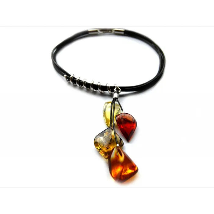 Amber Connection 4