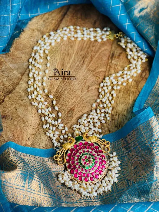 Aira Glam Studio 5
