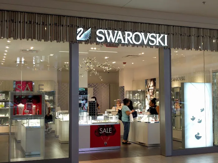 Swarovski 4