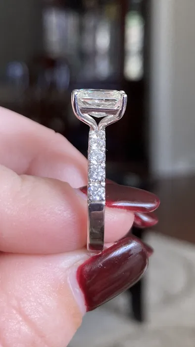 Marinaccio Jewelers 5