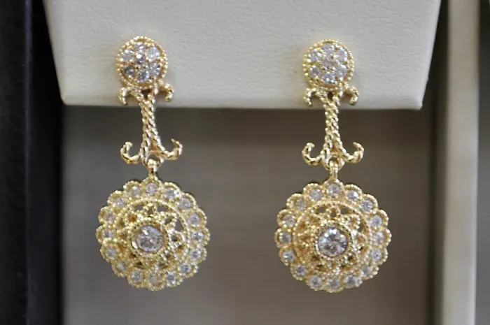 Broad Options The Jewelry Store 4