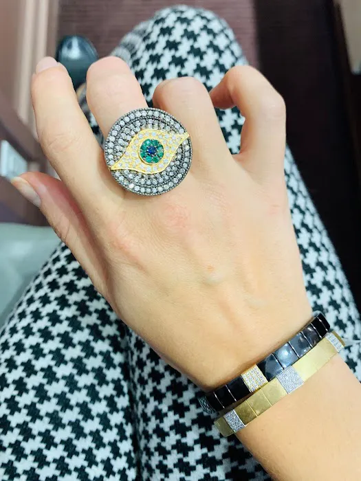 Landsberg Jewelers 4
