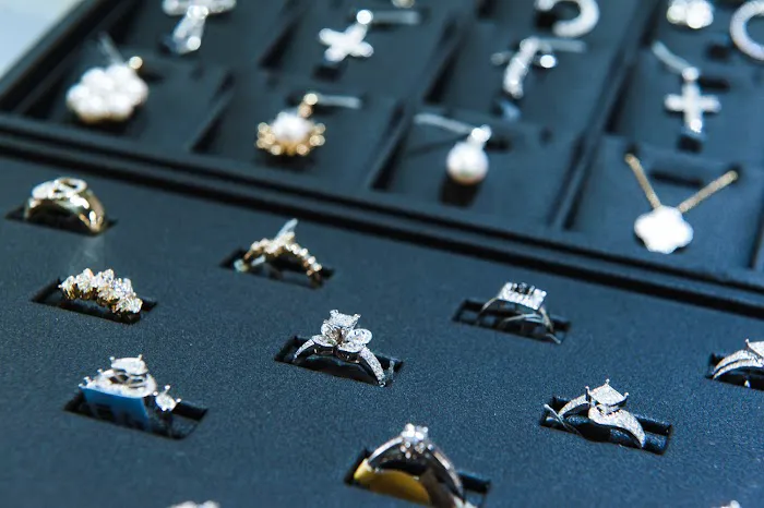 Elegant Empire Jewelers 4