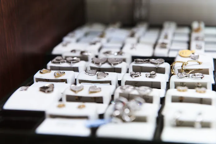 Elegant Empire Jewelers 4