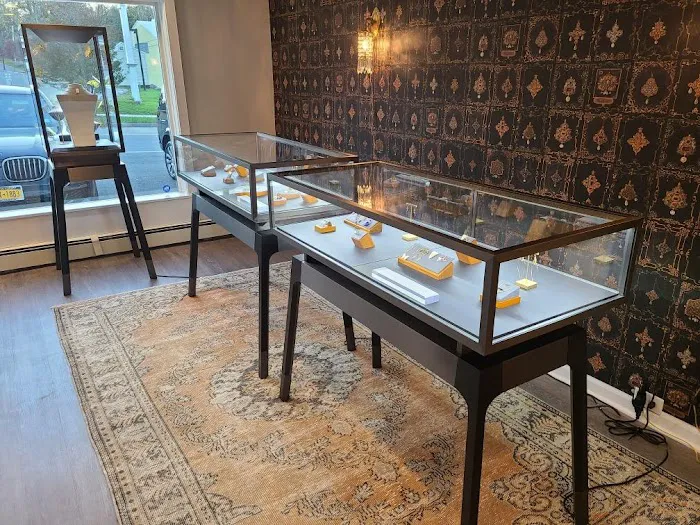 Picali Jewelry & Boutique 4