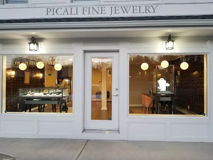 Picali Jewelry & Boutique 4