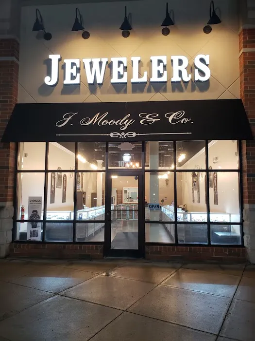 J. Moody & Co Jewelers 4