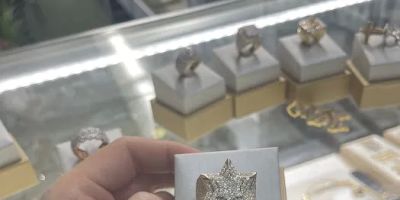 Jeff's Jewelry Co. Custom Diamond Jewelry - Grillz And Rolex - Cartier Glasses - Rings - Gold Necklaces - We Buy Gold