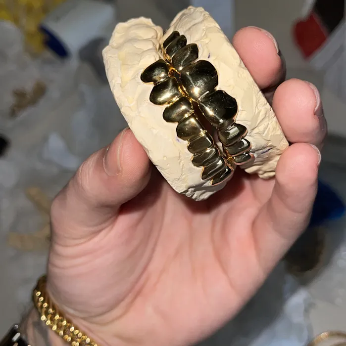 Jeff's Jewelry Co. Custom Diamond Jewelry - Grillz And Rolex - Cartier Glasses - Rings - Gold Necklaces - We Buy Gold 4