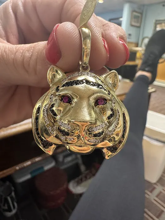 Carlo's Jewelry Exchange 4