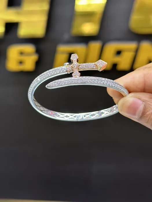 Mateo Gold and Diamond 4