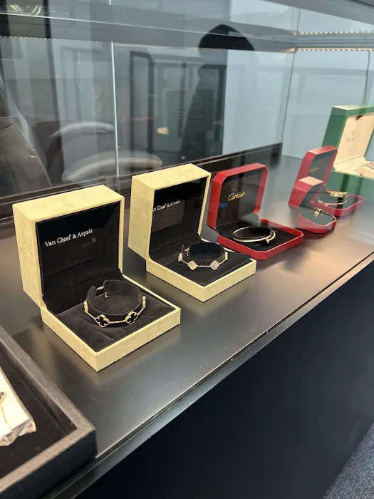 Michaels Jeweler distrution LLC 4
