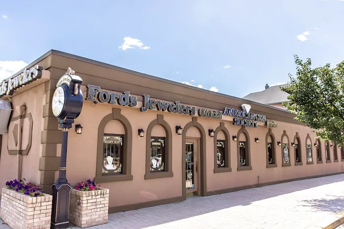Fords Jewelers 5