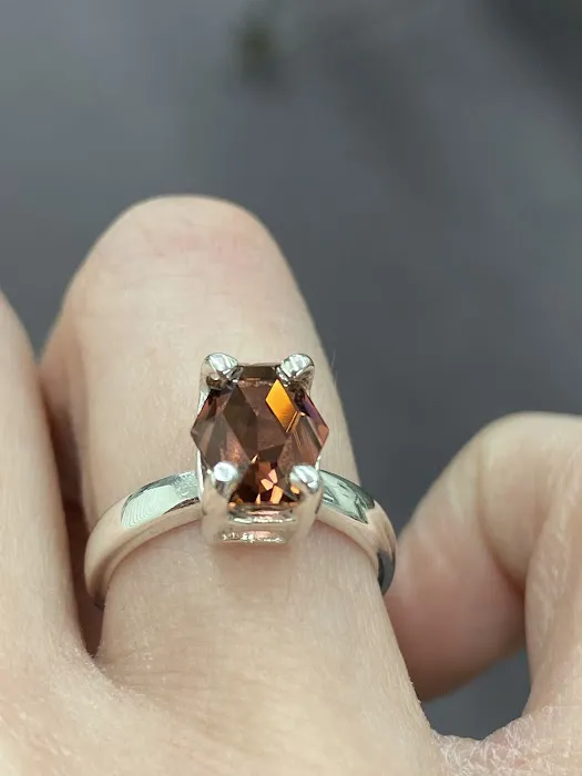 Van Jewelers 4