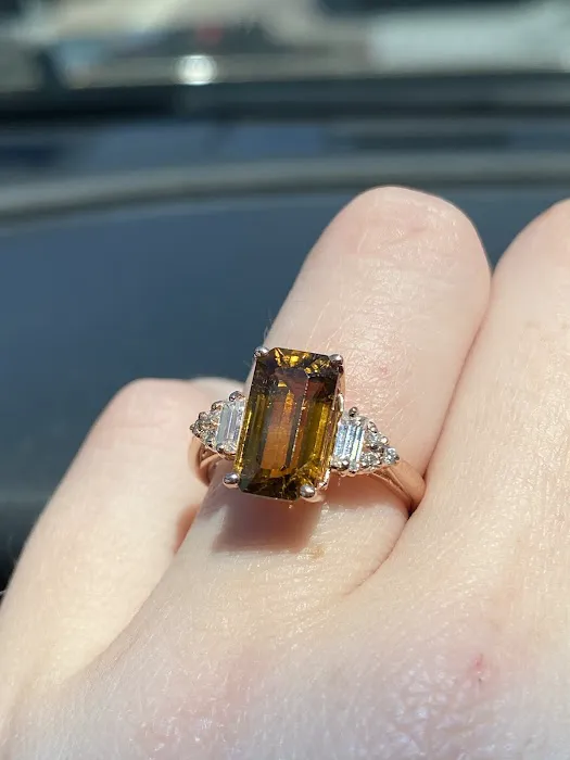 Van Jewelers 4