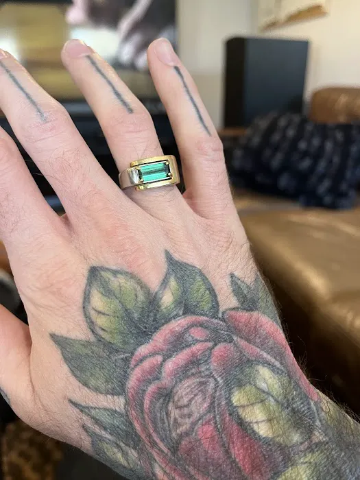 Van Jewelers 4