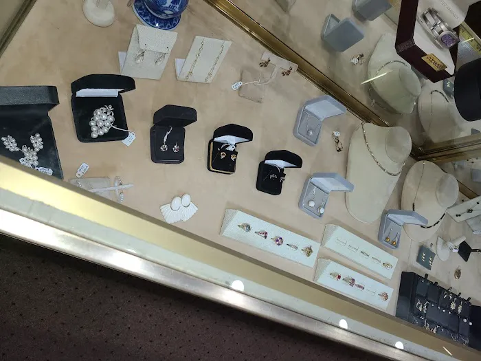 Diana Smires and Sons' Jewelry 5