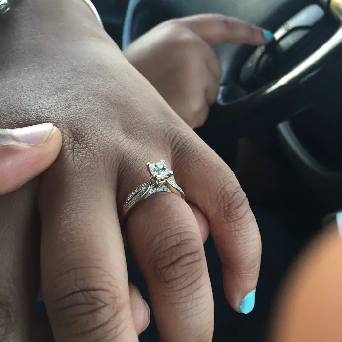 Y & V Jewelry Inc 4