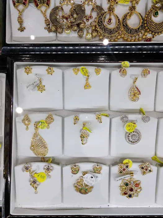 Swarna Jewels 4