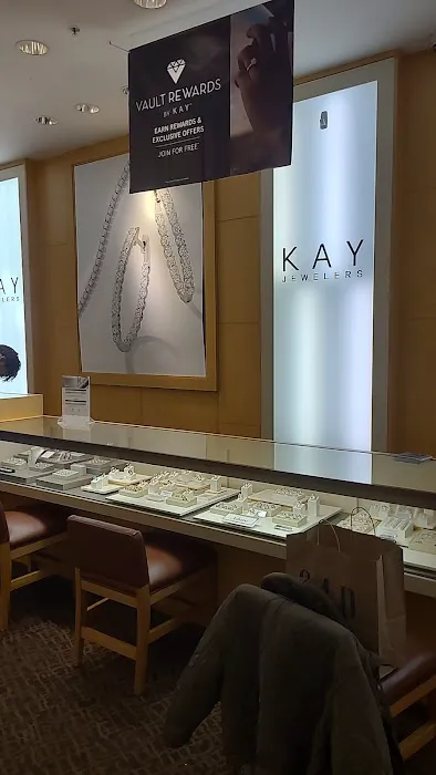 KAY Outlet 5