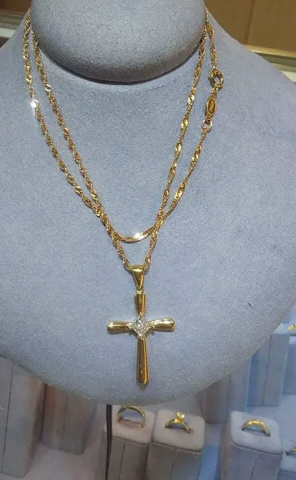 Joyeria Latina MP 4