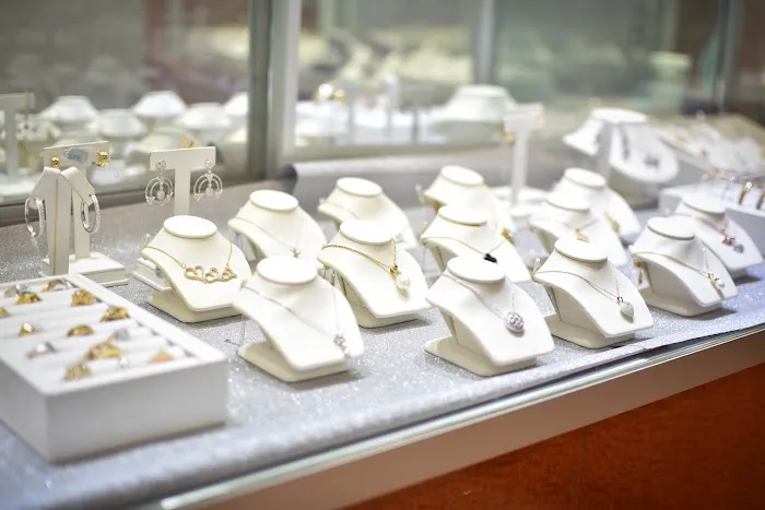 Jewelry By Leonard Design 4