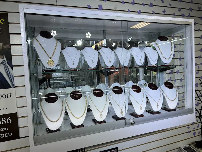 Hailey & Logan Jewelers- We Buy Gold 4
