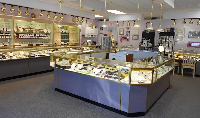 Hyde Park Jeweler 4