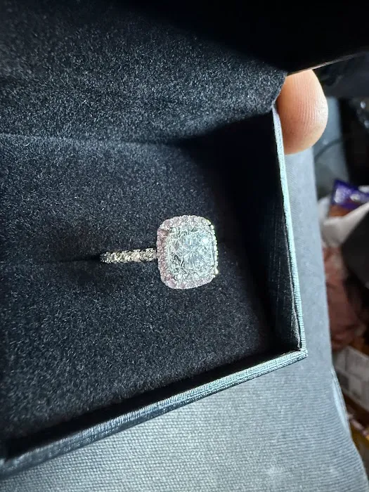KAY Jewelers 4