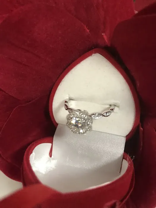 KM Jewelers 4