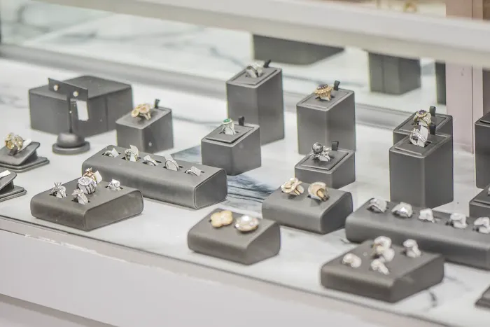 Larrea Jewelers 4