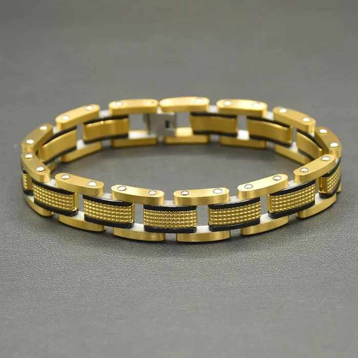 Larrea Jewelers 4