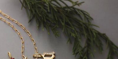 FIVE AND NINE DESIGNS - Fine Jeweler