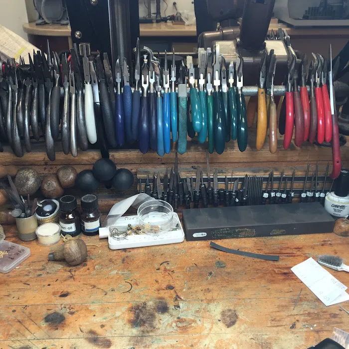 Russ Hollander Master Goldsmith 5