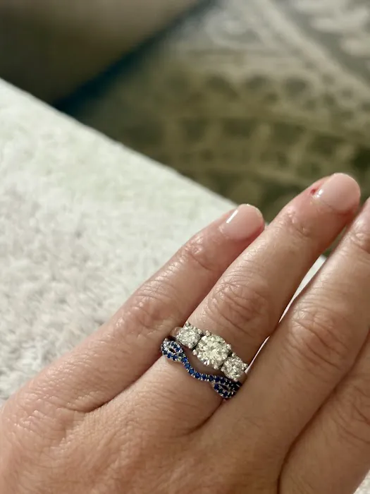 G & M Jewelers 4