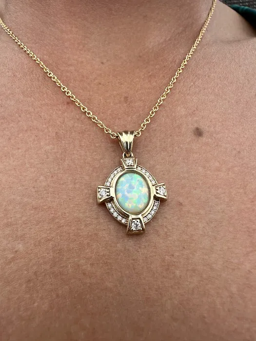 G & M Jewelers 4