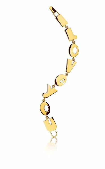 Famille Jewelers 5