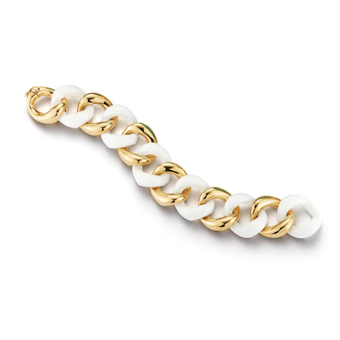 Famille Jewelers 5