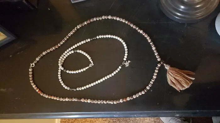 Jewelry Room 4