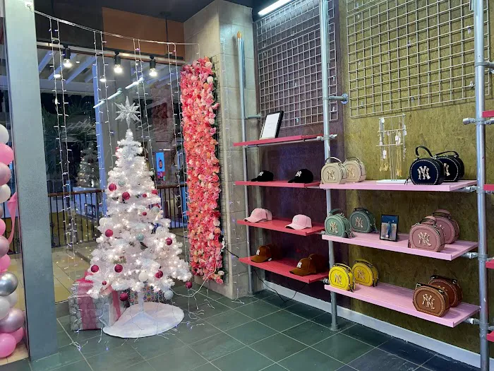 My SZN Accessories Boutique 4