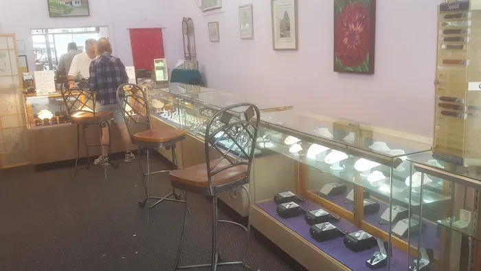 Keswick Jewelers Inc 4