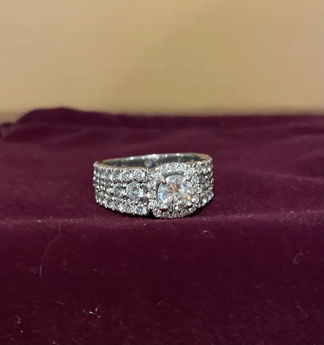 Bucci Jewelers 4