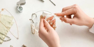 Expert Jewelry Cleaning Tips for Delicate Materials to Preserve Your Treasures