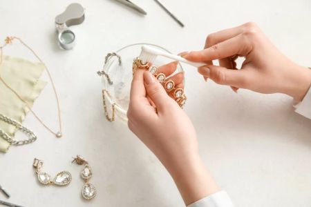Expert Jewelry Cleaning Tips for Delicate Materials to Preserve Your Treasures