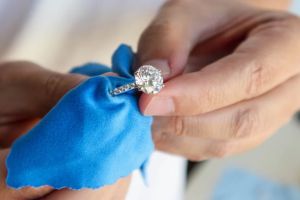 Effective Tips for Cleaning Jewelry with Crystals Safely and Easily