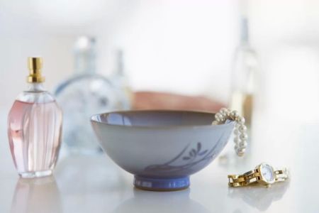 The Best Jewelry Cleaning Solutions for Everyday Wear